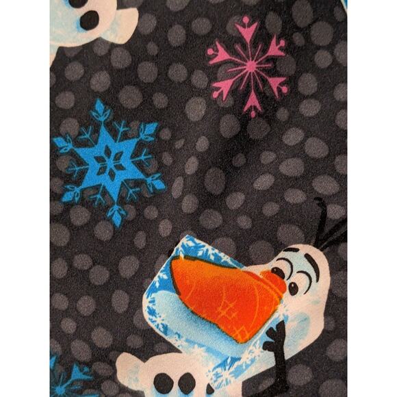 3XL Disney Frozen Scrub Top Womens Gray Olaf Funny Ice Print V Neck Uniform New - Picture 5 of 5